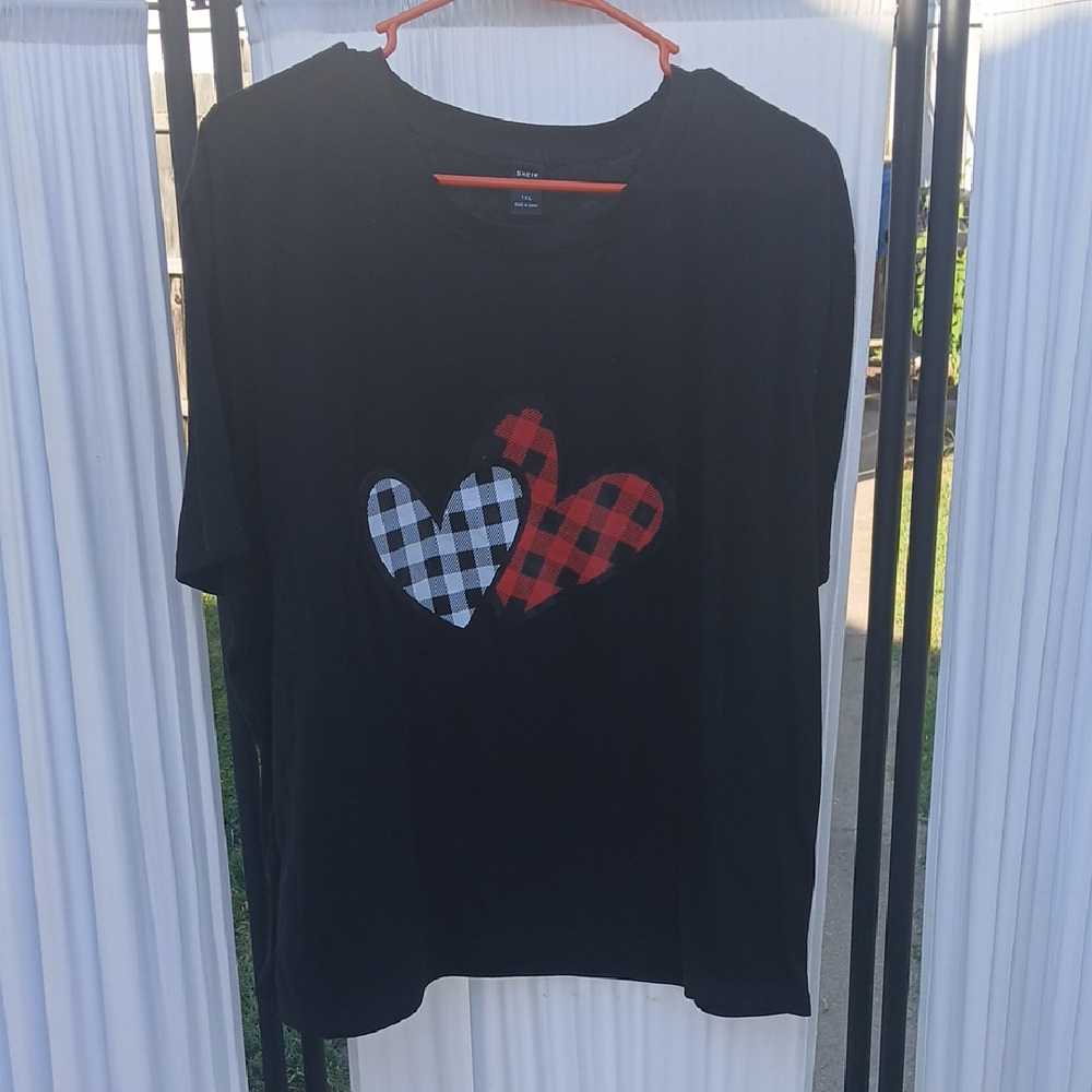 SHEIN Black Tee with Checkered Heart Design
